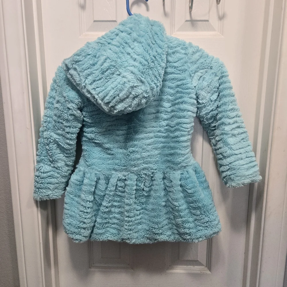 American Widgeon Hooded Faux Fur Plush Coat size 6